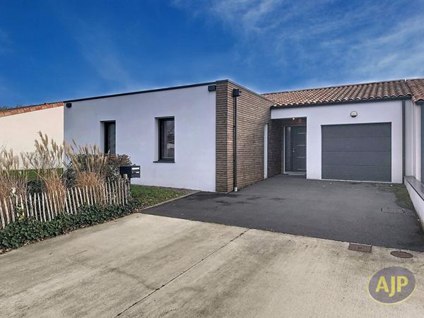 Vente maison Cugand : 385 000 € - AJP Immobilier Montaigu