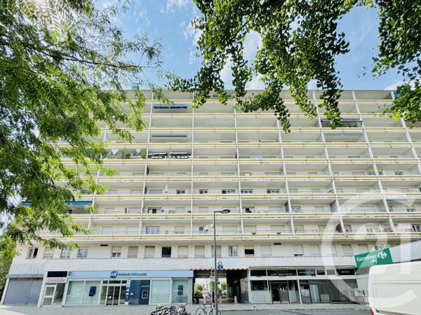 Appartement 3/4 P à vendre  4 pièces - 90,43 m 2   STRASBOURG  - 67