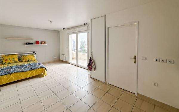 Appartement à vendre    1 pièce • 32 m2 Vigneux-sur-Seine
