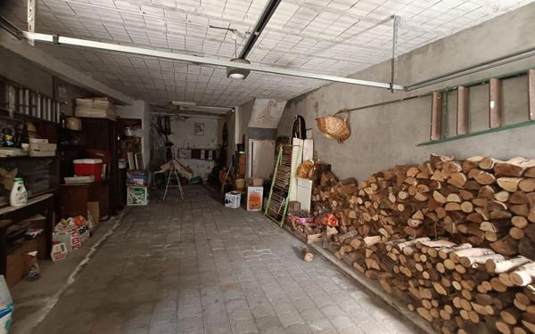 Maison à vendre    3 pièces •  Antonaves