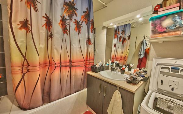 Appartement à vendre    3 pièces • 60 m2 Roques