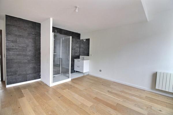 Maison contemporaine 135m² jardin garage Saint Andre Lez Lille