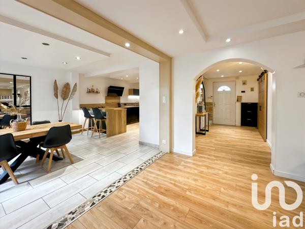 Maison à vendre 7 pièces 180 m² Saint-Denis-lès-Sens