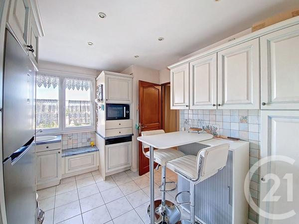 Appartement F5 à vendre  5 pièces - 90,66 m2 FEYZIN - 69