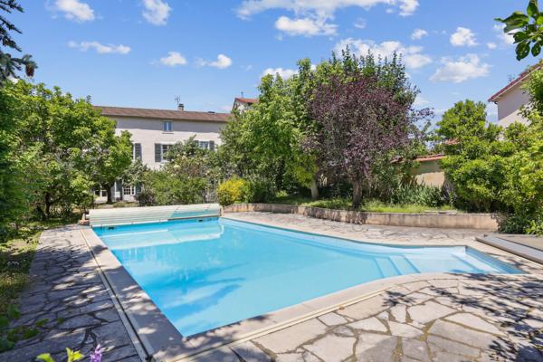 Vente Maison de luxe Lyon 3 9 Pièces 244 m²