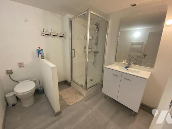Appartement à Vendre à Bordeaux (33000) en Gironde (33) Quartier Saint Genès / Cours de l'Argon...