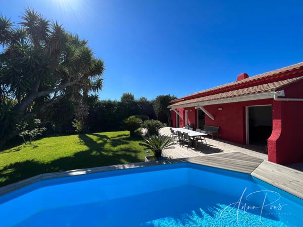 Dpt Var (83), à vendre HYERES Villa sans vis à vis- 1000m² de terrain - 3 chambres - piscine - jardin - GARAGE.