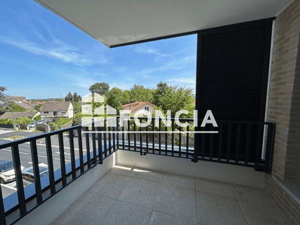 Location Appartement 3 pièces 55.2 m² - AVENUE FERNAND BOMMELLE Montigny Les Cormeilles 95370