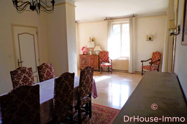 Maison à vendre 8 pièces de 212 m²