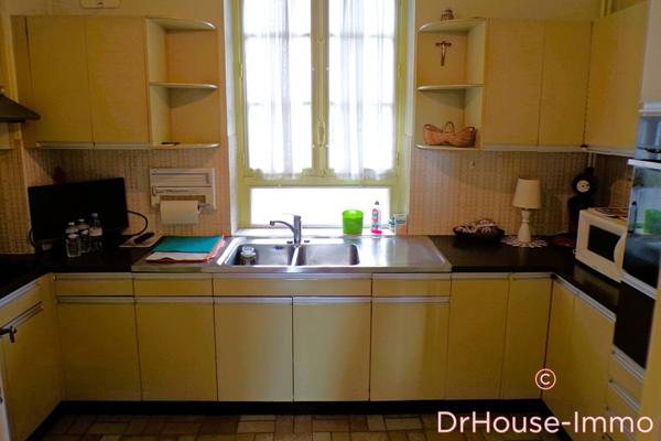 Maison à vendre 8 pièces de 212 m²