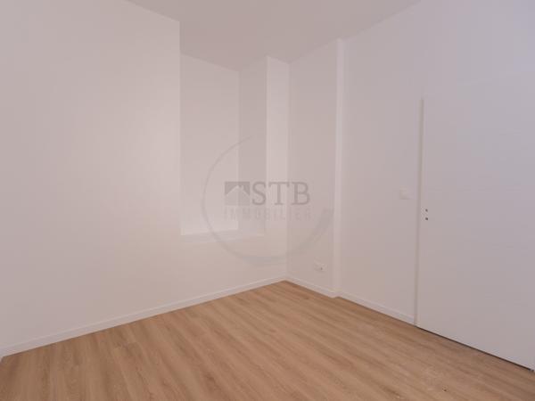 Appartement T2 rénové en rez-de-chaussée à Vals-les-Bains