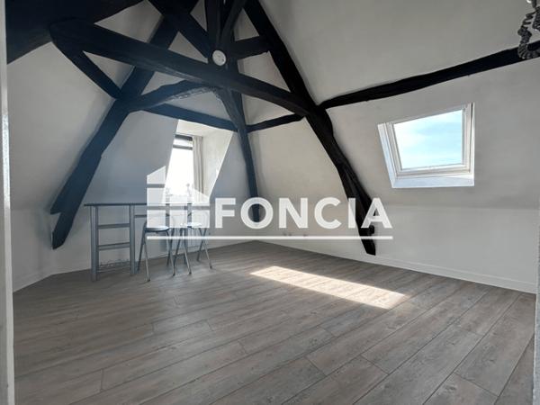 Location Studio 15.61 m² - 3 TER RUE VICTOR HUGO Poitiers 86000