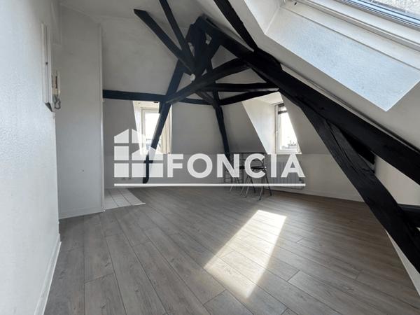 Location Studio 15.61 m² - 3 TER RUE VICTOR HUGO Poitiers 86000