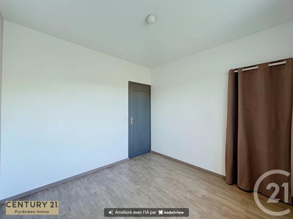 Maison à vendre  4 pièces - 89 m 2   CLARAC  - 31