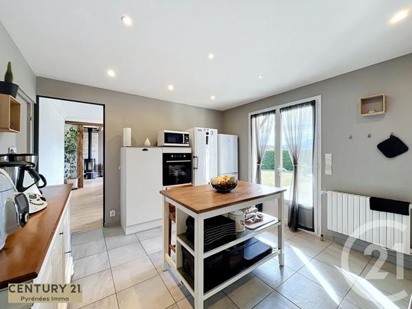 Maison à vendre  4 pièces - 89 m 2   CLARAC  - 31