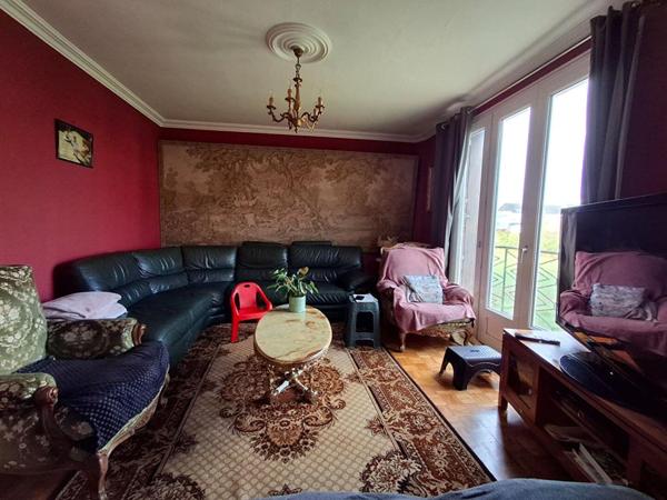 Maison 5 chambres 148 m² / Garage / Fort potentiel  / 144 000