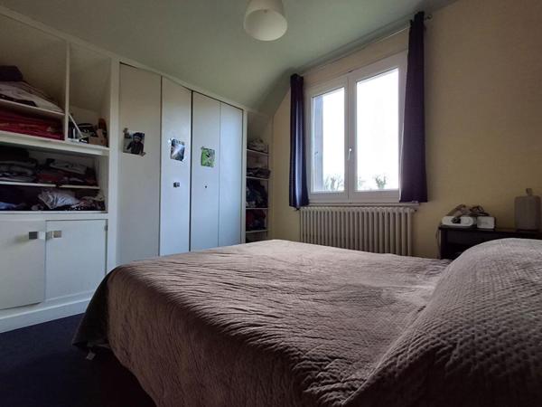 Maison 5 chambres 148 m² / Garage / Fort potentiel  / 144 000