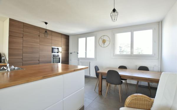 Appartement à louer    4 pièces • 84,04 m2 Oullins