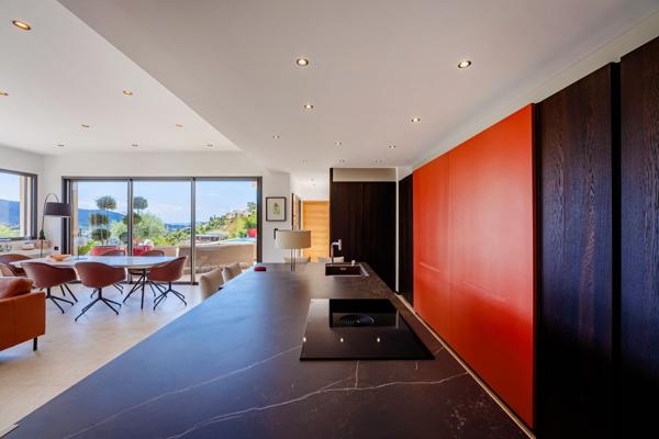 Vente Maison de luxe La Londe-les-Maures 6 Pièces 183 m²