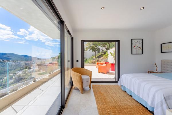 Vente Maison de luxe La Londe-les-Maures 6 Pièces 183 m²