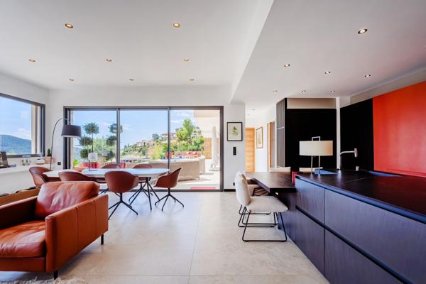 Vente Maison de luxe La Londe-les-Maures 6 Pièces 183 m²