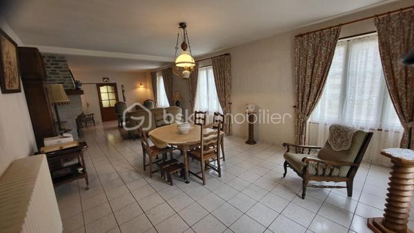 Maison de village de 200 m²