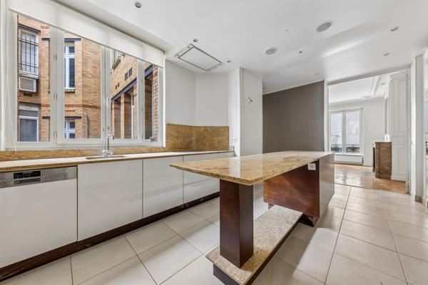 Vente Appartement de luxe Paris 4 5 Pièces 165 m²
