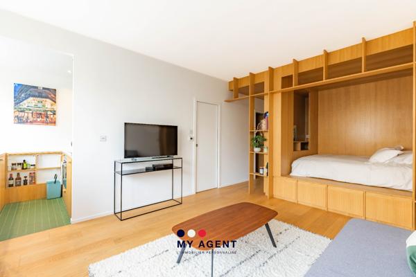 Studio d’exception rénové avec balcon – Passy – Paris 16ème (75)