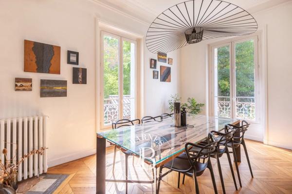 Saint-Germain-en-Laye, Appartement 2 Chambres -  93 m² à vendre