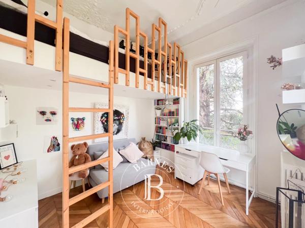 Saint-Germain-en-Laye, Appartement 2 Chambres -  93 m² à vendre