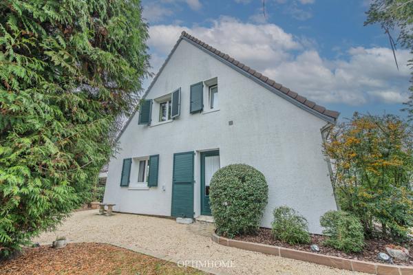 EXCLUSIVITÉ - Maison familiale avec jardin arboré + double garage