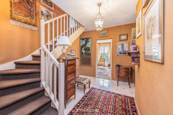 EXCLUSIVITÉ - Maison familiale avec jardin arboré + double garage