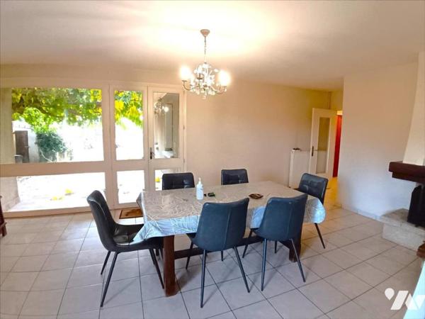 Maison de plain pied av garage, jardin et dépendances