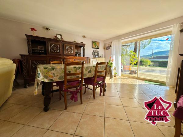 Maison 4 chambres, double garage et terrain 5750 m² Dausse (47140)