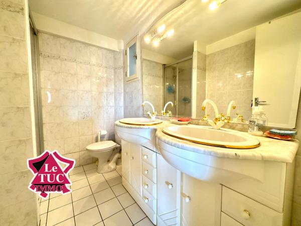 Maison 4 chambres, double garage et terrain 5750 m² Dausse (47140)