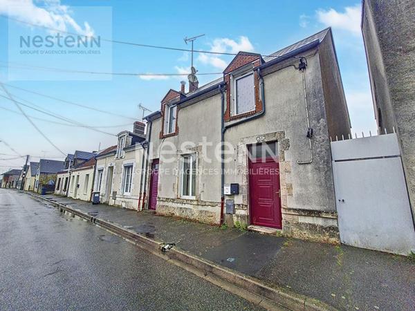 ORLEANS- PETIT IMMEUBLE DE RAPPORT COMPRENANT 2 APPARTEMENTS- DEPENDANCE EN PIERRES - JARDINET - CAVE