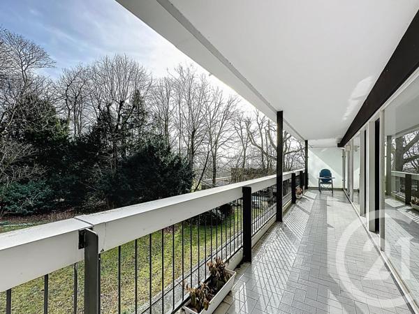 Appartement F5 à vendre  5 pièces - 140 m2 ROCQUENCOURT - 78