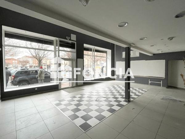 Location Local commercial 7 pièces 138 m² - 49, RUE JEAN JAURES Roanne 42300