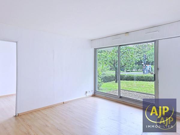 Vente appartement Nantes : 172 240 € - AJP Immobilier Nantes Rond-Point de Rennes