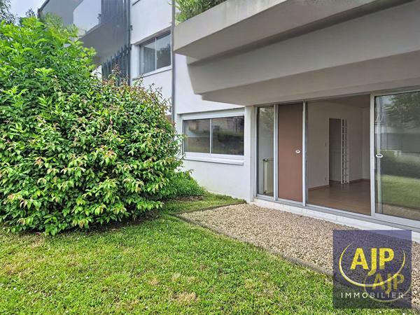 Vente appartement Nantes : 172 240 € - AJP Immobilier Nantes Rond-Point de Rennes