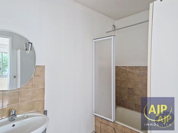Vente appartement Nantes : 172 240 € - AJP Immobilier Nantes Rond-Point de Rennes