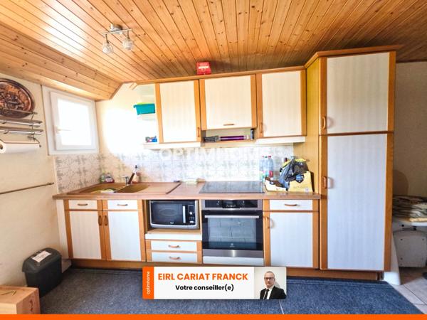 MAISON EN PIERRE DE 107 M2, L’ENSEMBLE SUR 2972 M² DE TERRAIN CLOS AVEC 150 M² DE DÉPENDANCES :