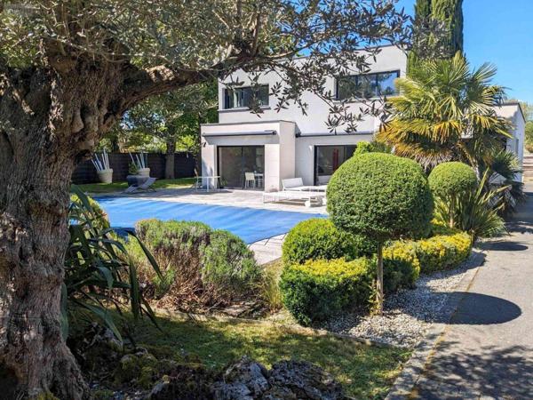 Maison à vendre à Bruz en Ille-et-Vilaine (35170), ref : 2411   
la haye de pan