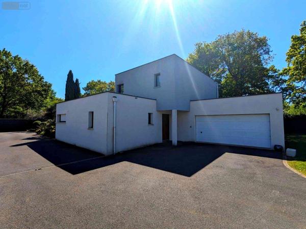 Maison à vendre à Bruz en Ille-et-Vilaine (35170), ref : 2411   
la haye de pan