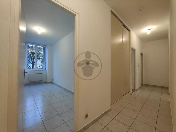 Location Appartement 3 pièces 67 m2 à Baume-les-Dames