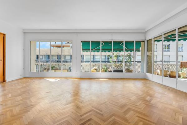 Vente Appartement de luxe Marseille 8 5 Pièces 204 m²