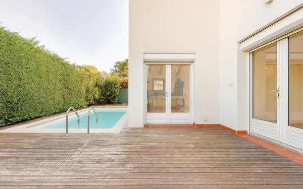 Maison à vendre    4 pièces • 115 m2 Toulouse