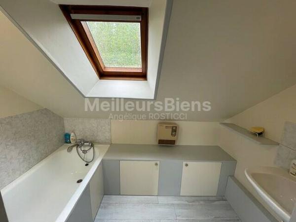 Maison F6 individuelle sur MONTSOULT