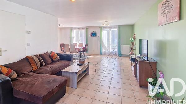 Maison à vendre 6 pièces 111 m² Pontault-Combault