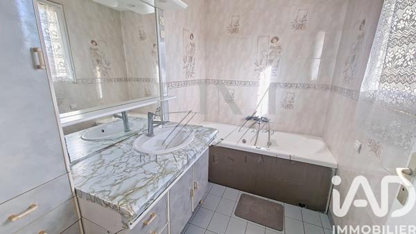 Maison à vendre 6 pièces 111 m² Pontault-Combault